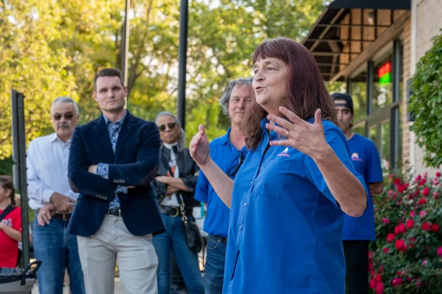 Pam DeGregorio speaking at Americanstruction community event