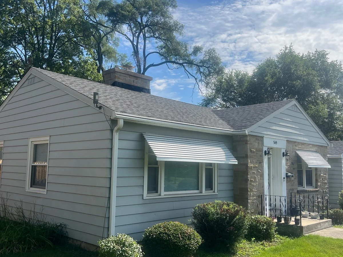 The Morlock's Aurora ranch home before its roof replacement