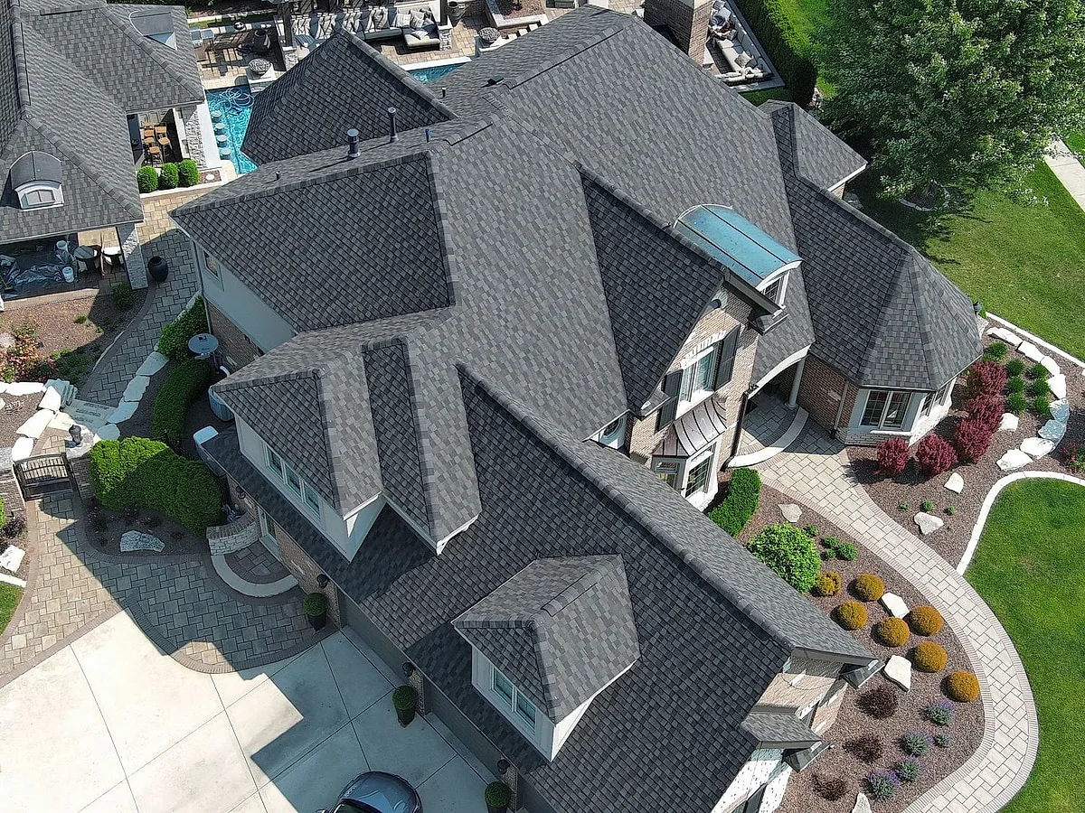 Prodehl Homer Glen home with new roof, seamless gutters, and downspouts
