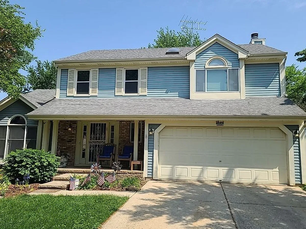 The Paisleys' Montgomery home before roof replacement